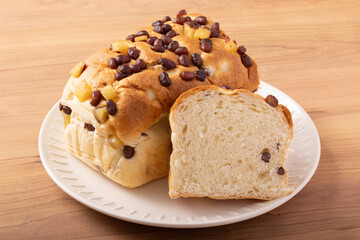 あずきとさつま芋のパン