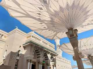 Medina Saudi Arabia, Nabawi Mosque Building and Construction