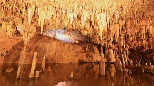 Interior view of the Meramec Caverns