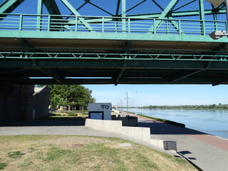 Most drogowy na Wiśle w Inowrocławiu, przeprawa, konstrukcja stalowa, 