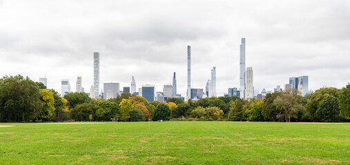 Fototapeta na wymiar Manhattan skyscrapers and Central Park