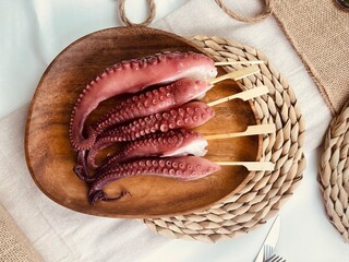 Pincho de pulpo cocido