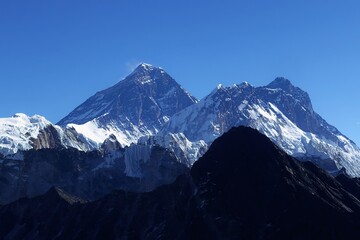 Fototapeta na wymiar View of Mt Everest from Gokyo Ri, Solukhumb, Nepalese Himalayas