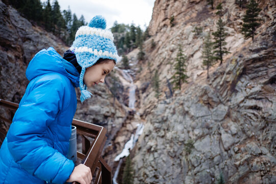girl at 7 falls colorado