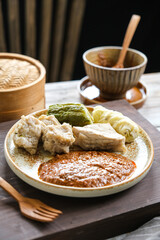 siomay, Indonesian traditional food, steamed fish dumpling with peanut sauce