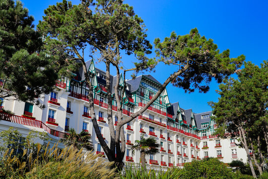 H&ocirc;tel ancien L'Hermitage La Baule Escoublac