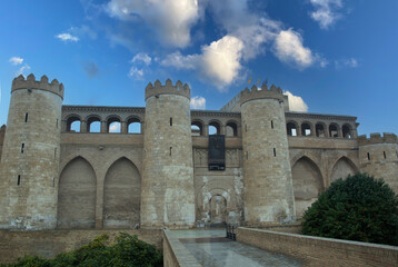 Fototapeta na wymiar Zaragoza castle 204.jpg