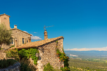 Gordes Provenzalisches Dorf im Herzen der Provence 