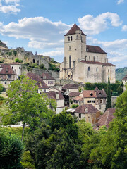 Landscape vue on old histrical small french town Saint Cirq Lapopie 