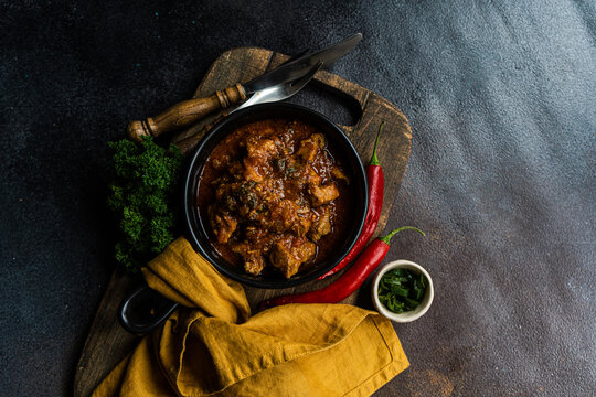 Traditional Georgian dish Ostri