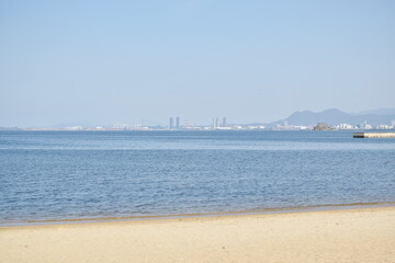 Fototapeta na wymiar seaside Momochi beach park landscape in Fukuoka Japan 