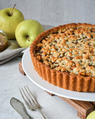 homemade apple pie
