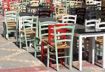 Fototapeta na wymiar cafe tables and chairs