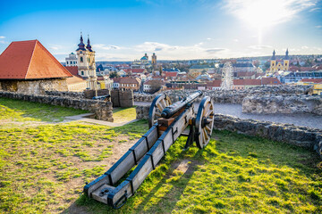 Obraz premium Eger, Hungary, view over medieval Old town from the historical fortress on sunset