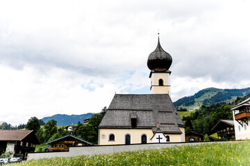 Kirche Aurach Kitzbühel