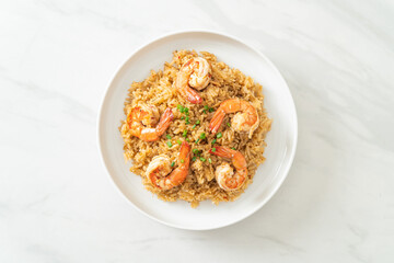 garlic fried rice with shrimps