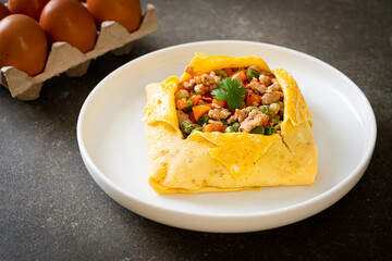 egg wrap or stuffed egg with minced pork and vegetable