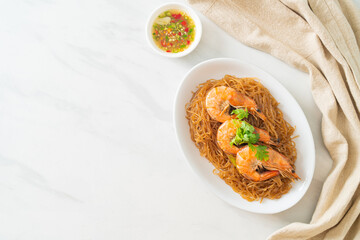 Casseroled or Baked Shrimp with Glass Noodles