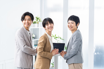 笑顔の三人