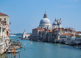 Fototapeta na wymiar View of the grand canal in Venice from the Academy Bridge