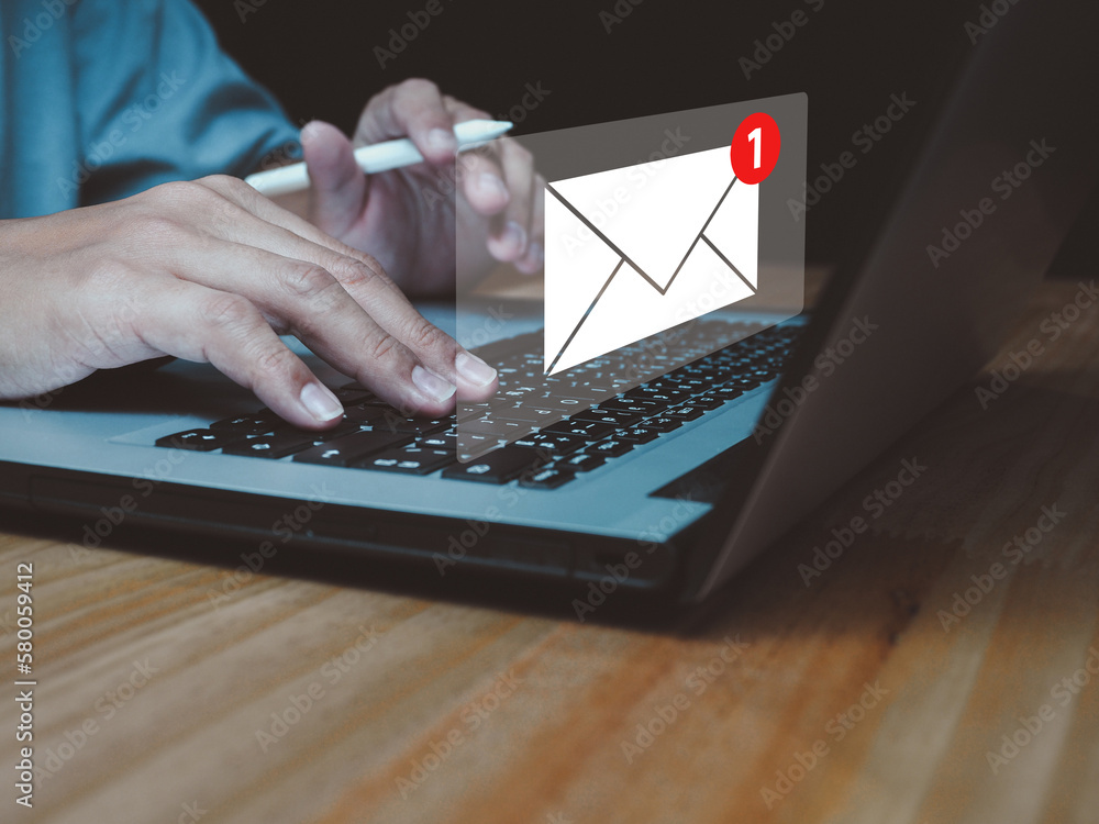 Poster notification of electronic mail or e-mail new message notification through the digital window