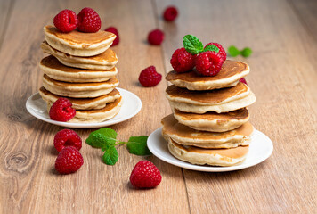 pancakes with raspberries