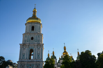 Fototapeta na wymiar Bell tower and Saint Sophia's Cathedral in Kyiv, the capital of Ukraine 