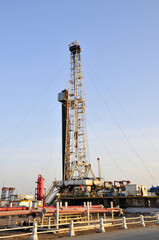 Fototapeta na wymiar Oil pump and oil drilling equipment