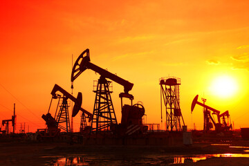 Oil pump, oil industry equipment