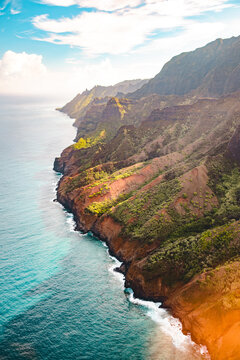 Napali Coast Helicopter Vertical