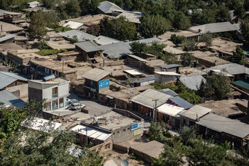 Obraz premium Traditional Pakistani village houses on the hill in rural area of Northern Pakistan
