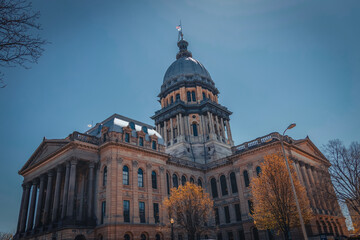 Naklejka premium Illinois State Capitol