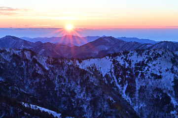 四国徳島県にある日本百名山の一つ「剣山」冬景色