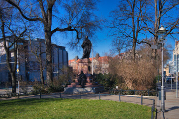 Mendelssohn Denkmal vor der Thomaskirche am 3. März 2023, Leipzig, Sachsen, Deutschland	