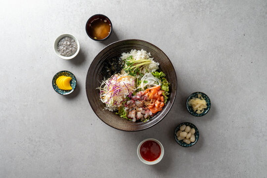 회덮밥 이미지 – 찾아보기 126 스톡 사진, 벡터 및 비디오 | Adobe Stock