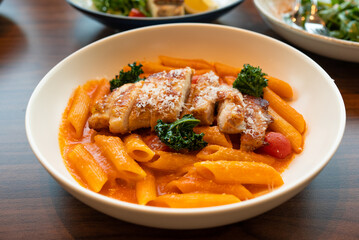 Paasta Penne Pink Sauce with Roasted Chicked