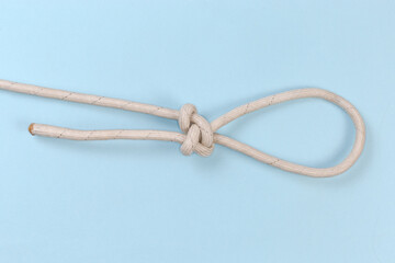 Rope Trident loop on a blue background