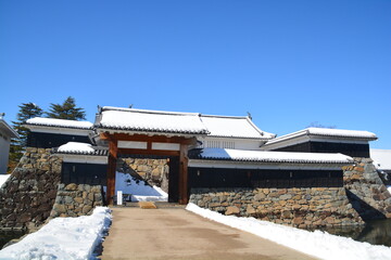 冬の松本城太鼓門桝形