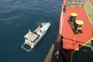diving vessel operation