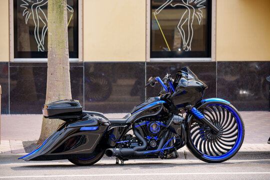 Big 3d wheel conversion Harley Davidson Motorcycle
