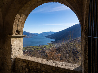 Fototapeta na wymiar Landscape of Lake Como from the alps of Peglio