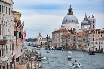 Naklejka premium Venice, Italy - 14 Nov, 2022: Basilica Santa Maria and the Grand Canal from Ponte dell'Accademia