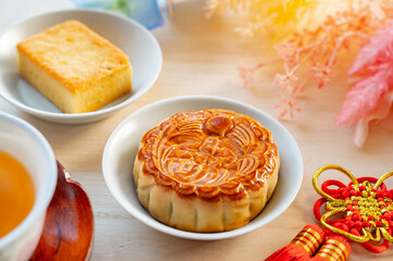 ジャスミンティーと月餅