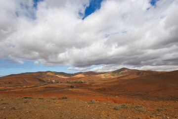 Fototapeta premium Typical landscape in the inland of Fuerteventura
