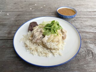 Rice steamed with chicken Chinese food