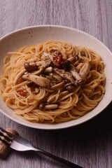 キノコの和風スパゲッティ