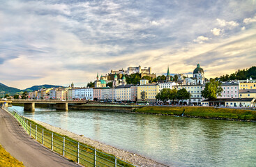 Fototapeta na wymiar Skyline of Salzburg with Festung Hohensalzburg fortress. UNESCO world heritage in Austria