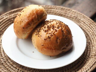 perilla seed bread buns