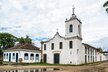 Fototapeta na wymiar View of Nossa Senhora das Dores, Our Lady of Sorrows Church, at Paraty in Brazil