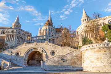 Fototapeta na wymiar Fisherman Bastion on the Buda Castle hill in Budapest, Hungary